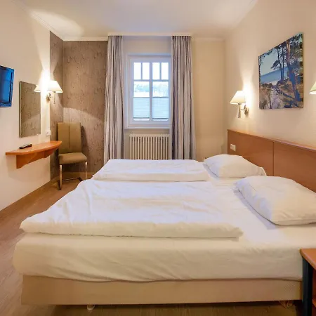 Komfortplus Mit 1 Schlafzimmer Und Balkon Im Obergeschoss 254 *